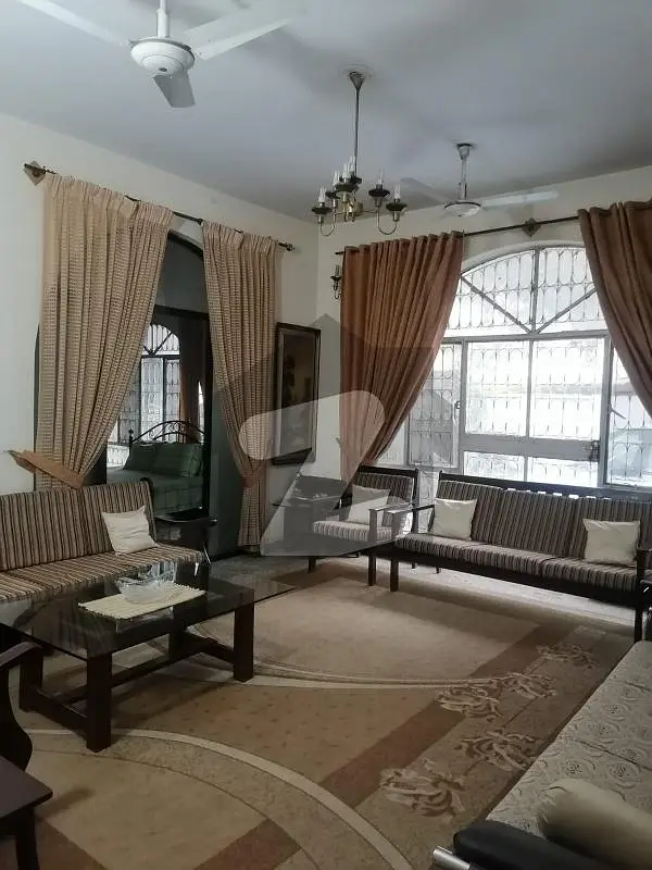 5 Bedroom, 14 Marla Double Storey House with 2 Halls available for sale - G-9/1 Islamabad
