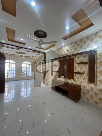 5 Marla Brand New Lavish House For Sale Direct Meeting With Owner In Park View City Lahore.