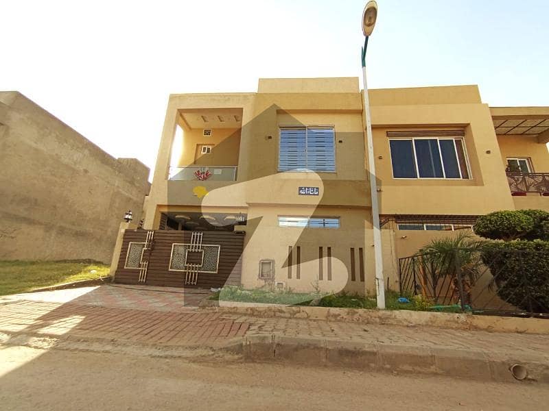 5 MARLA BRAND NEW CONDITION DOUBLE STOREY FULL HOUSE AVAILABLE FOR SALE VERY GOOD MOST PRIME LOCATION SINGLE UNIT VERY GOOD LUSH NEAT AND CLEAN CONDITION