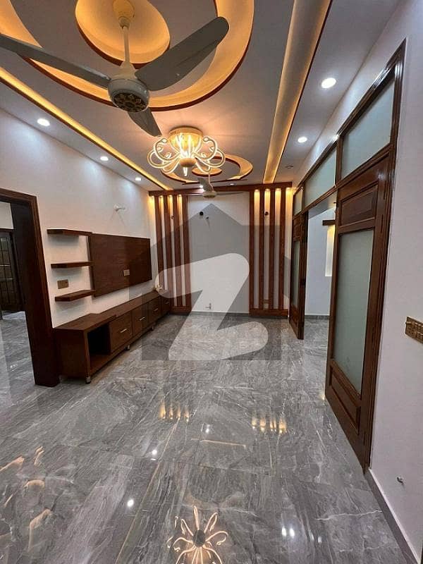 5 MARLA BRAND NEW LUXURY HOUSE FOR SALE IN AA BLOCK BAHRIA TOWN LAHORE