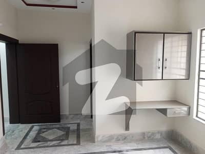 Get This Amazing Corner 2 Kanal House Available In Model Town - Block A