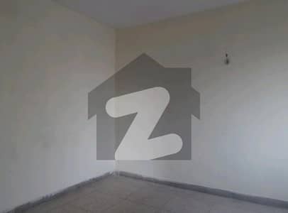 Ready To Sale A Flat 500 Square Feet In G-9 Markaz Islamabad