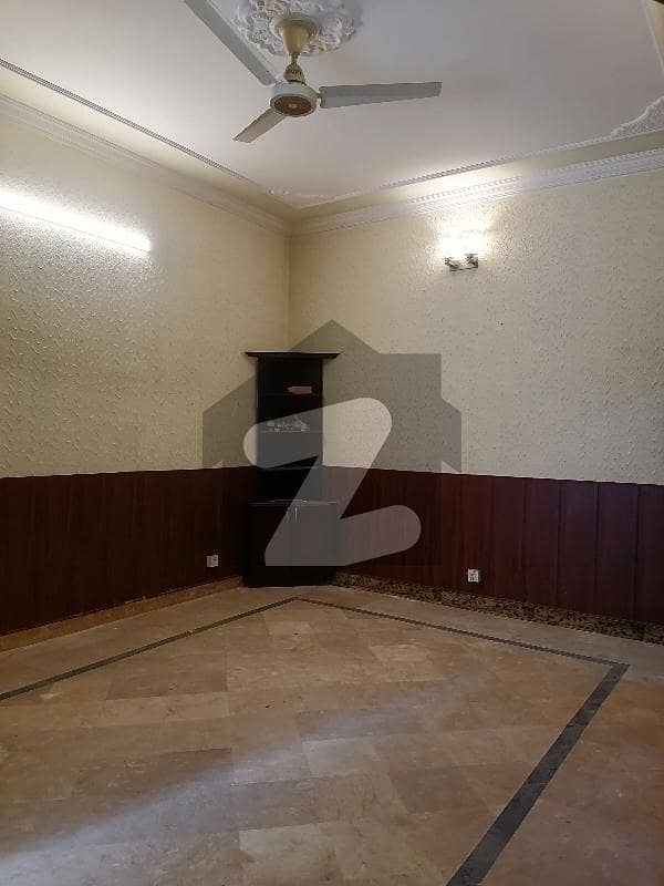 2 Bed Lower Portion Available For Rent In Prime Location 2 Bed Lower Portion Available For Rent In Prime Location