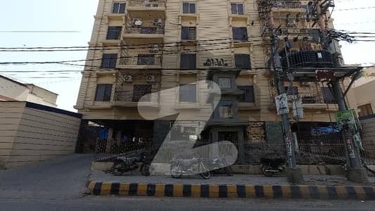 Prime Location In PECHS Block 6 1550 Square Feet Flat For Sale