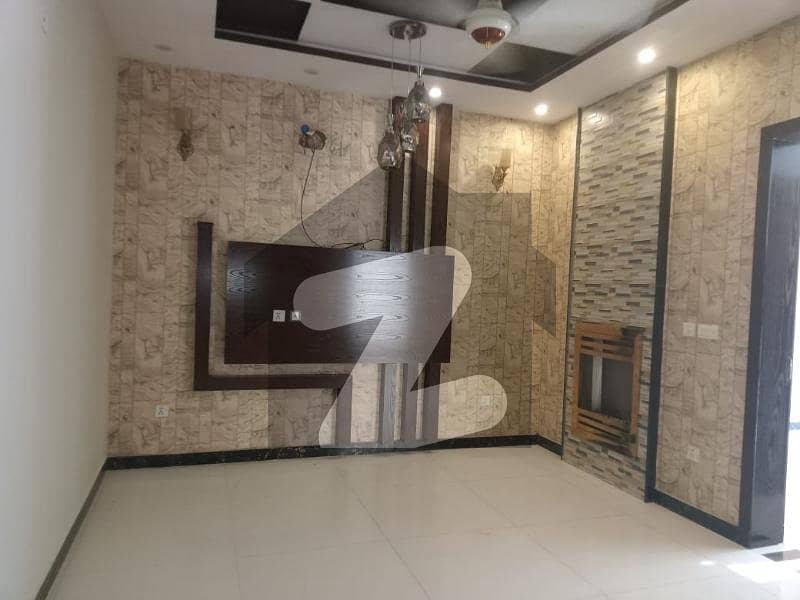 8 Marla Like New Upper Portion For Rent In Bahria Town Lahore