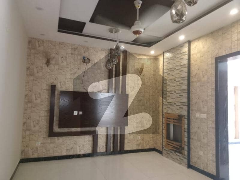 8 Marla Upper Portion For Rent In Umer Block Bahria Town Lahore