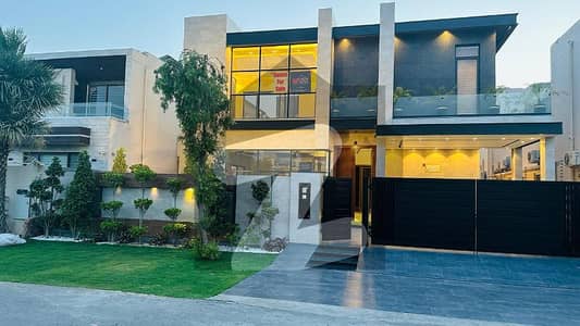 1 Kanal Eye Catching Most Luxury Ultra Modern House For Sale