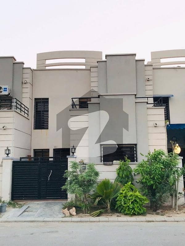 صائمہ لگژری ہومز کراچی میں 3 کمروں کا 5 مرلہ مکان 1.95 کروڑ میں برائے فروخت۔