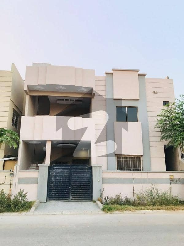 صائمہ لگژری ہومز کراچی میں 6 کمروں کا 6 مرلہ مکان 2.8 کروڑ میں برائے فروخت۔