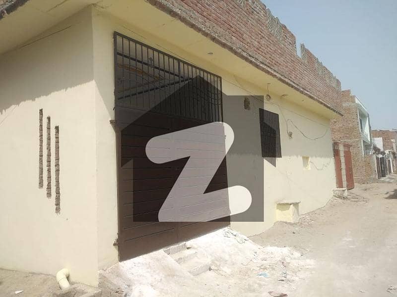 5.5 Marla Single Story House Available For Sale On A Good Location 5.5 Marla Single Story House Available For Sale On A Good Location