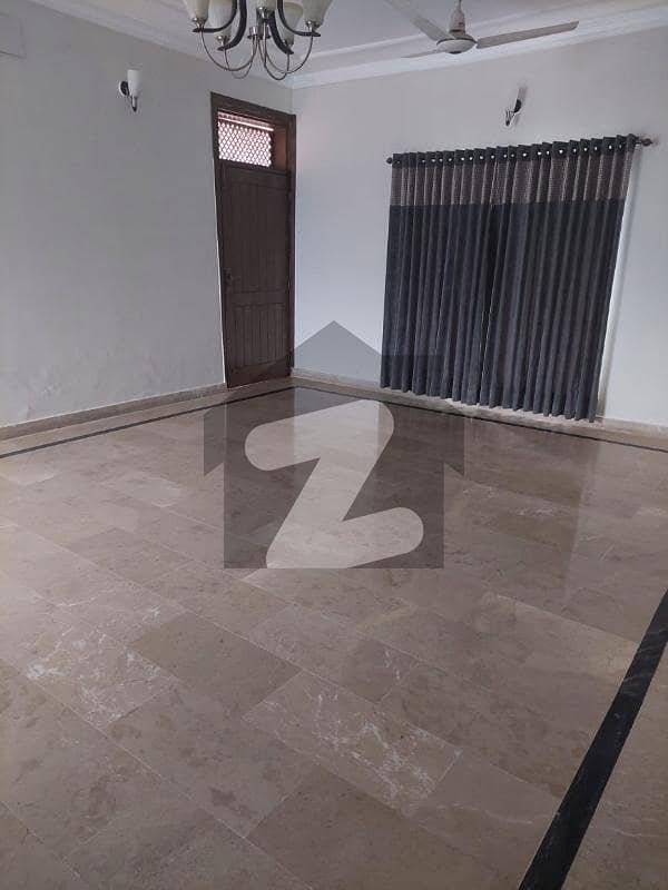 بہارہ کھوہ اسلام آباد میں 5 کمروں کا 7 مرلہ مکان 2.0 کروڑ میں برائے فروخت۔