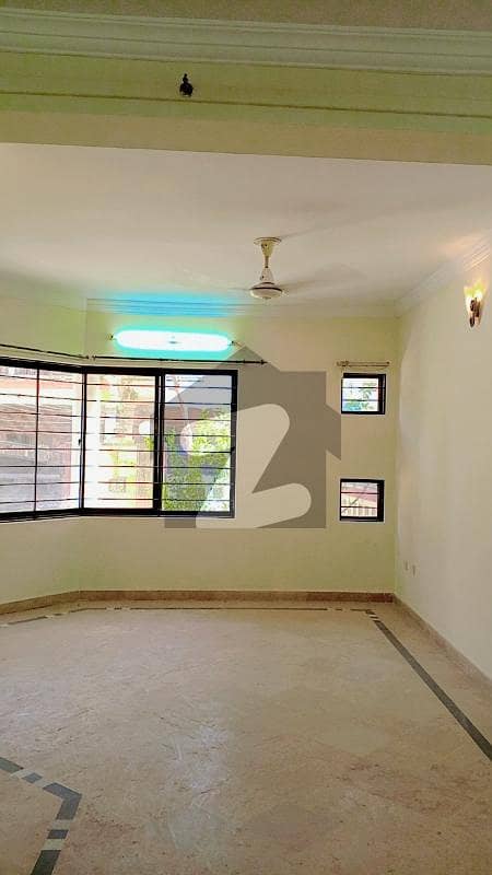 11 Marla Beautiful Double Storey House For Sale Near Scheme 3 At Investor Price 11 Marla Beautiful Double Storey House For Sale Near Scheme 3 At Investor Price
