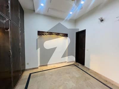 کینال گارڈنز - بلاک اے اے کینال گارڈن,لاہور میں 3 کمروں کا 4 مرلہ مکان 1.19 کروڑ میں برائے فروخت۔