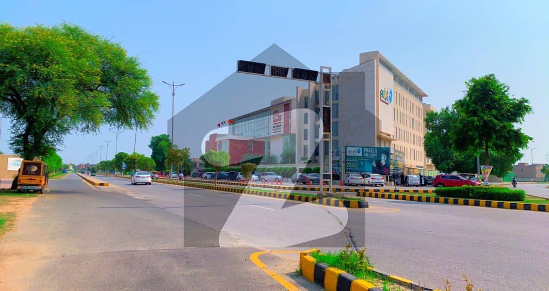 ڈی ایچ اے فیز 5 - بلاک اے فیز 5,ڈیفنس (ڈی ایچ اے),لاہور میں 1 کنال رہائشی پلاٹ 5.5 کروڑ میں برائے فروخت۔