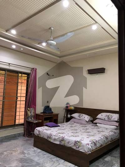 خیابانِ گارڈنز فیصل آباد میں 3 کمروں کا 1 کنال زیریں پورشن 70.0 ہزار میں کرایہ پر دستیاب ہے۔