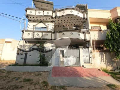گلشنِ معمار - سیکٹر وائے گلشنِ معمار,گداپ ٹاؤن,کراچی میں 6 کمروں کا 8 مرلہ مکان 2.8 کروڑ میں برائے فروخت۔
