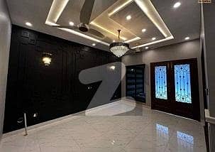 5 MARLA BRAND NEW UPPER PORTION FOR RENT IN BB BLOCK BAHRIA TOWN LAHORE