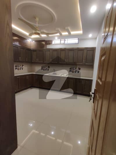 1 Kanal brand new luxury besmant available for rent in G13 
3 bedroom 
3 washrooms 
1 care parking 
Driving dining 
Tv lunch 
1 kichan