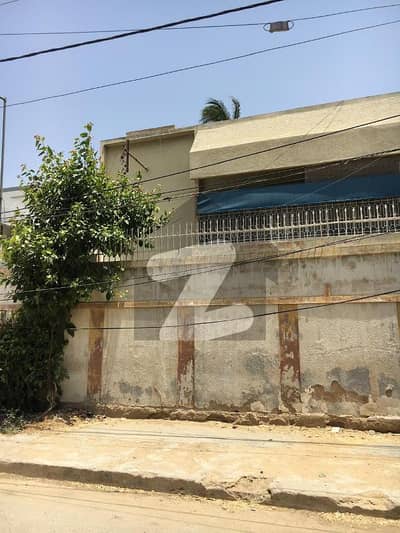 گلشنِ اقبال - بلاک 13 ڈی - 1 گلشنِ اقبال,گلشنِ اقبال ٹاؤن,کراچی میں 3 کمروں کا 1 کنال مکان 12.0 کروڑ میں برائے فروخت۔