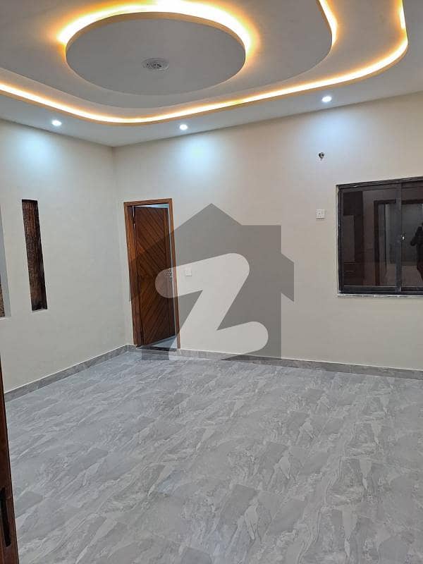 Wapda town phae 2 N1 block 10 Marla uppar portion available for rent