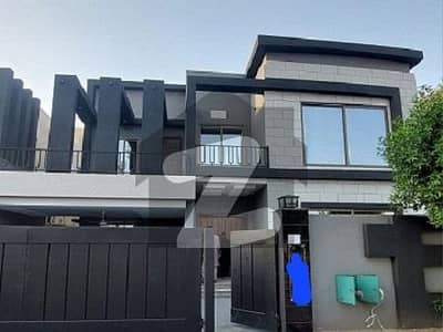 1 KANAL LIKE A BRAND NEW LUXURY FULL HOUSE FOR RENT IN BAHRIA TOWN LAHORE