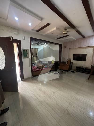 بحریہ ٹاؤن لاہور میں 3 کمروں کا 5 مرلہ مکان 50.0 ہزار میں کرایہ پر دستیاب ہے۔