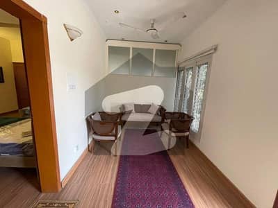 2 KANAL FURNISHED PORTION FOR RENT IN F-8