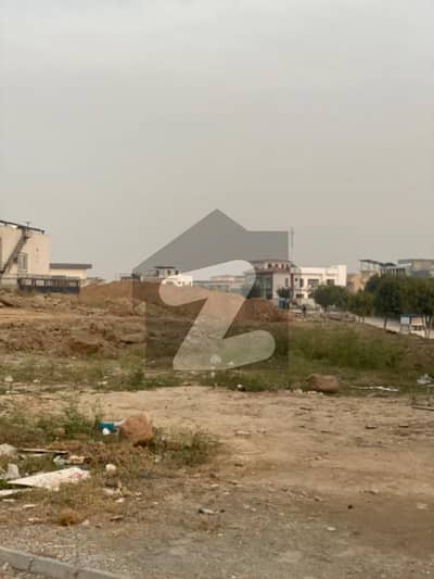10 Marla Main Boulevard Facing Develop Possession 50 Series Plot For Sale In Best Price