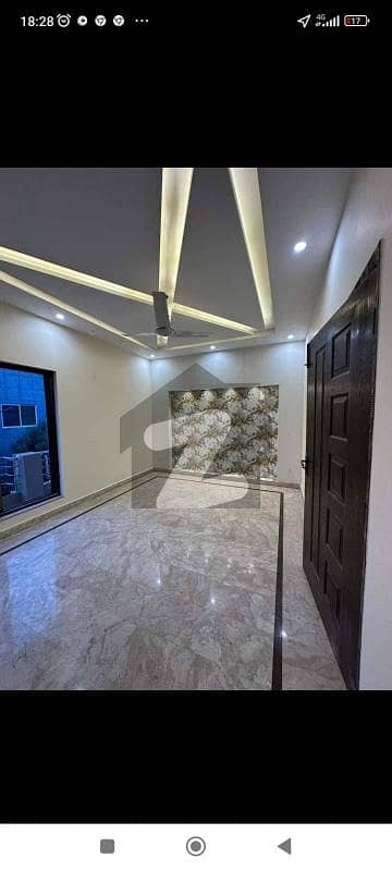 12 Marla Vip Condition Upper Portion Available For Rent In Sukh Chayn Garden Near Bahria Town Lahore
