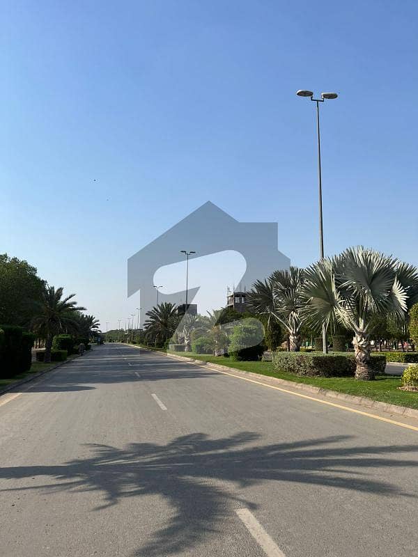 5 MARLA COMMERCIAL PLOT FOR SALE IN BAHRIA TOWN LAHORE