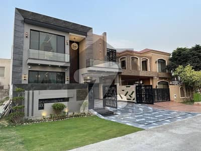 10 MARLA FULL BASEMENT BRAND NEW HOUSE BACK OF DOLMEN MALL FOR SALE IN DHA PHASE 6 BLOCK A.