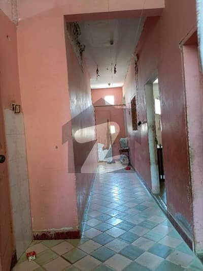 سعید آباد بلدیہ ٹاؤن,کراچی میں 9 کمروں کا 3 مرلہ مکان 2.1 کروڑ میں برائے فروخت۔