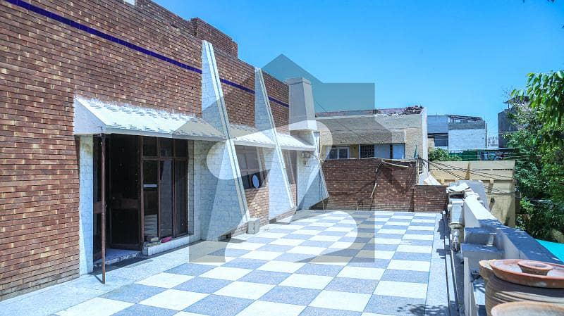 DHA Kanal Upper Portion with 3 Bedrooms For Rent in Phase 1 | Ideal location DHA Kanal Upper Portion with 3 Bedrooms For Rent in Phase 1 | Ideal location