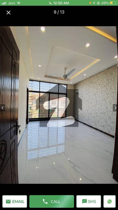 10 MARLA'S single story house available for sale in AwT phase 2 
Demand 200 lac