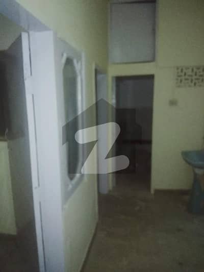 نارتھ کراچی - سیکٹر 7-D1 نارتھ کراچی,کراچی میں 2 کمروں کا 3 مرلہ مکان 12.0 ہزار میں کرایہ پر دستیاب ہے۔
