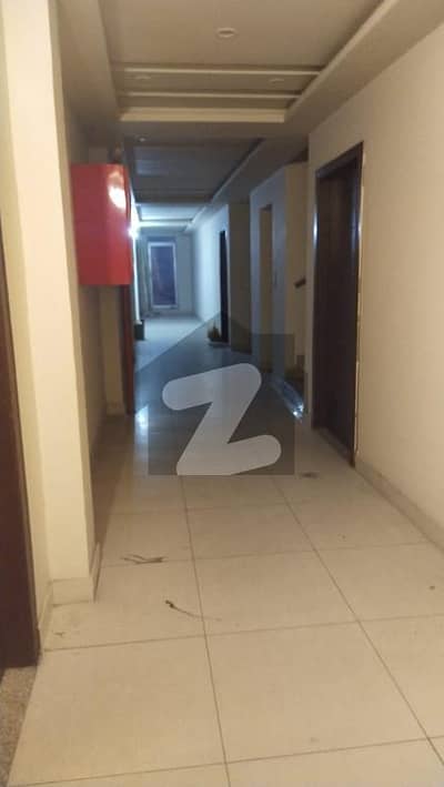 1 BED FLAT FOR RENT IN SECTOR E BAHRIA TOWN LAHORE