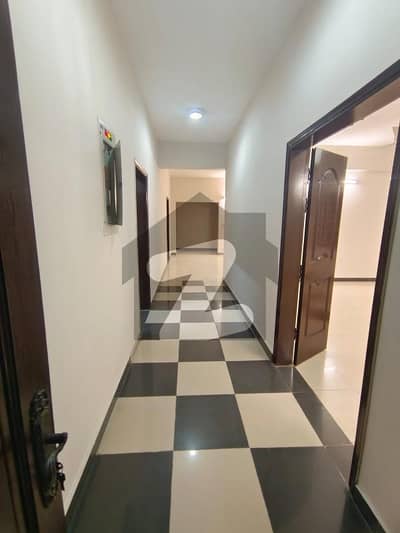 2600 Square Feet Flat For sale Is Available In Askari 5 - Sector C