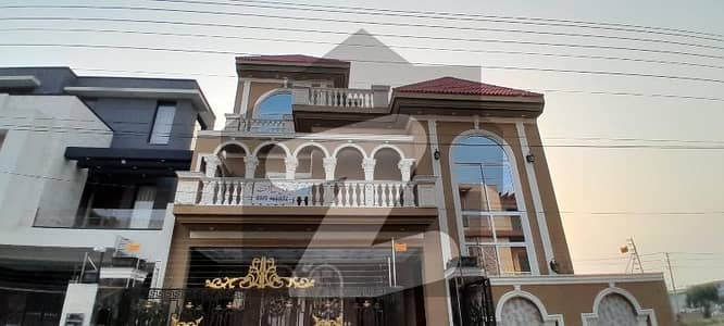 Prominently-Located Prime Location House Available In Jubilee Town - Block D For sale