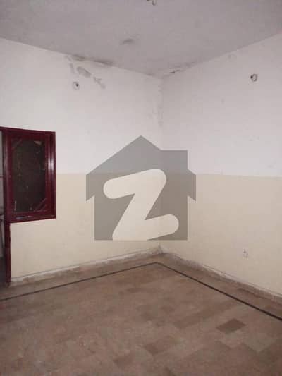 A Prime Location House Of 80 Square Yards In North Karachi