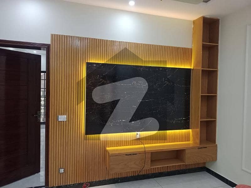 10 marla brand new modern house for sale in johar twon H3 block Johar