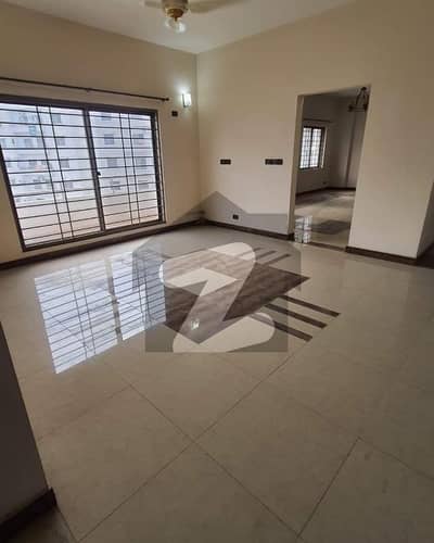 3 bedroom Apartment available For rent in DHA phase 2 Defense executive