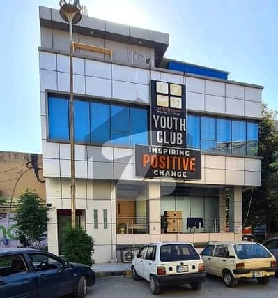 Perfect 1200 Square Feet Building In F-11/3 For sale