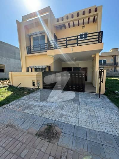 Ideal Location 8 Marla 5bedrooms House For Sale In Bahria Enclave Islamabad Sector N