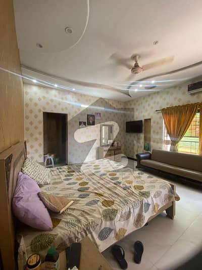 ملٹری اکاؤنٹس ہاؤسنگ سوسائٹی لاہور میں 6 کمروں کا 8 مرلہ مکان 2.6 کروڑ میں برائے فروخت۔