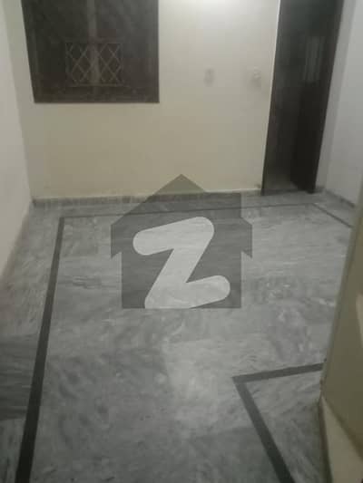 جوبلی ٹاؤن ۔ بلاک ای جوبلی ٹاؤن,لاہور میں 2 کمروں کا 5 مرلہ زیریں پورشن 31.0 ہزار میں کرایہ پر دستیاب ہے۔