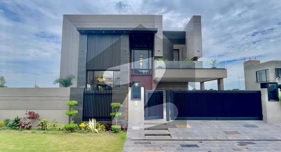 1 KANAL BRAND NEW ULTRA MODERN DESIGN HOUSE FOR SALE IN DHA PHASE 8