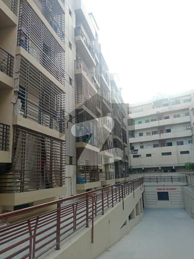 BRAND NEW VVIP 3BED-DD (3RD FLOOR) FLAT (LIFT NOT AVAILABLE) IN KINGS COTTAGES (PH-II) BLOCK-7 GULISTAN-E-JAUHAR
