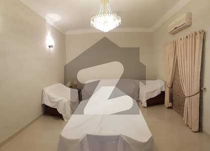 گلشنِ راوی لاہور میں 5 کمروں کا 10 مرلہ مکان 6.6 کروڑ میں برائے فروخت۔