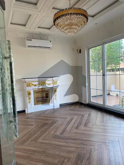1 Kanal Good Location House Available For Rent In DHA Phase 7
