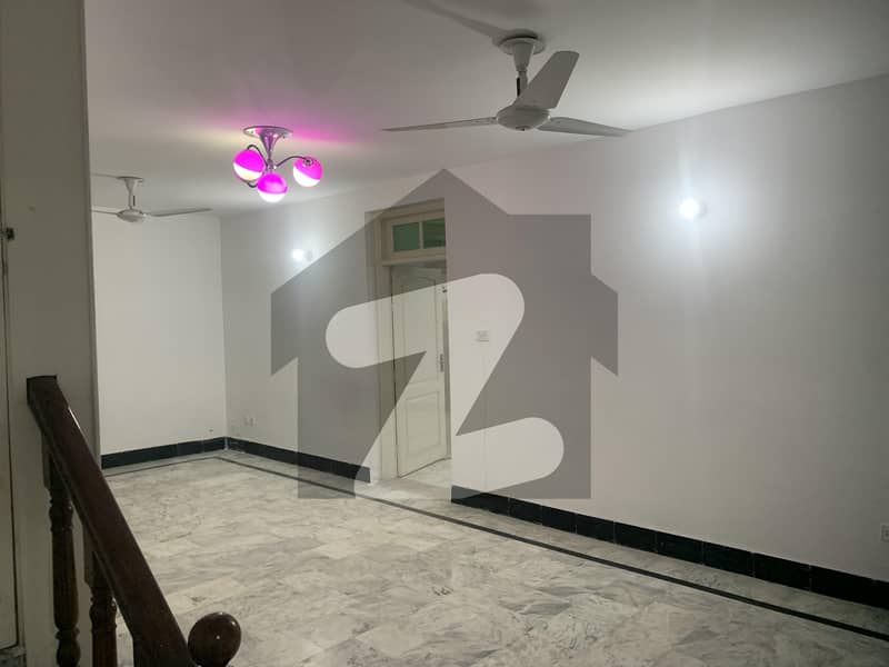 1 Kanal Basement House Available For Rent With Electercity Bill 15KV Solar System 1 Kanal Basement House Available For Rent With Electercity Bill 15KV Solar System